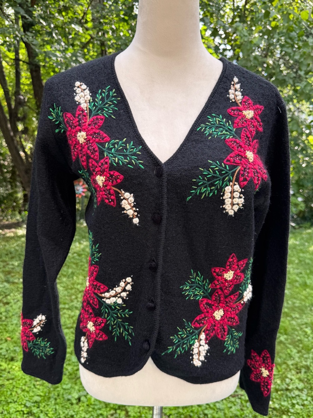 Coldwater Creek Christmas Floral Black Wool V-neck Cardigan Poinsettia Size M